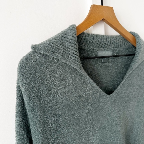 BAREFOOT DREAMS cozychic lite green sweater - Picture 2 of 4